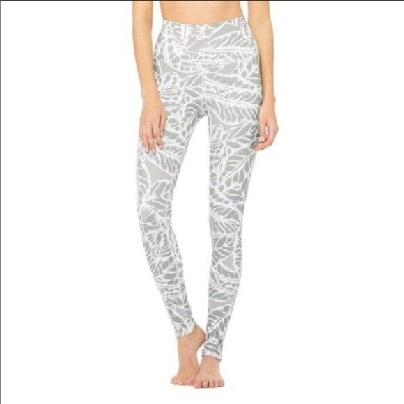 ALO Yoga Pants - Alo Yoga 7/8‎  Palm Leaf Legging Size Small